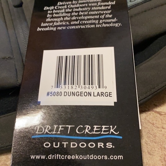 2 Driftcreek Outdoors Jackets - Picture 7 of 7